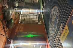 Kashi Dev Paying Guest House, Varanasi