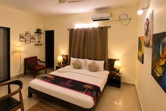 Storio Hotel &Resort Panjim||500m to Miramar Beach, Goa