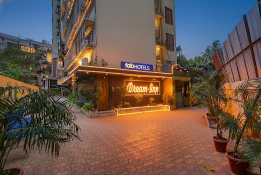FabHotel Dream Inn I