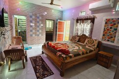 Sri Krushna Nibas | Entire Studio Apartment | 1KM From Shree Jagannath Temple, Puri