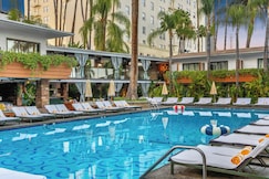 The Hollywood Roosevelt, Tecate