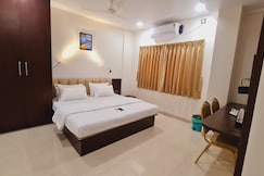 Elegance Inn, Sangli