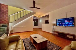 Vintage Penthouse 3BHK Near Airport Family Only, Chennai