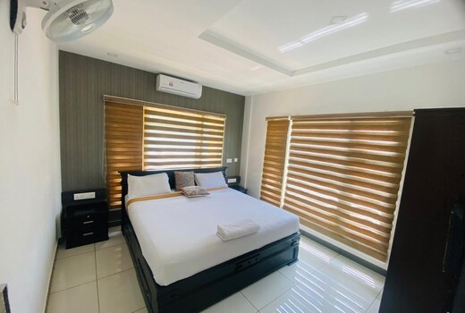 Liya Residency & Spa Rooms