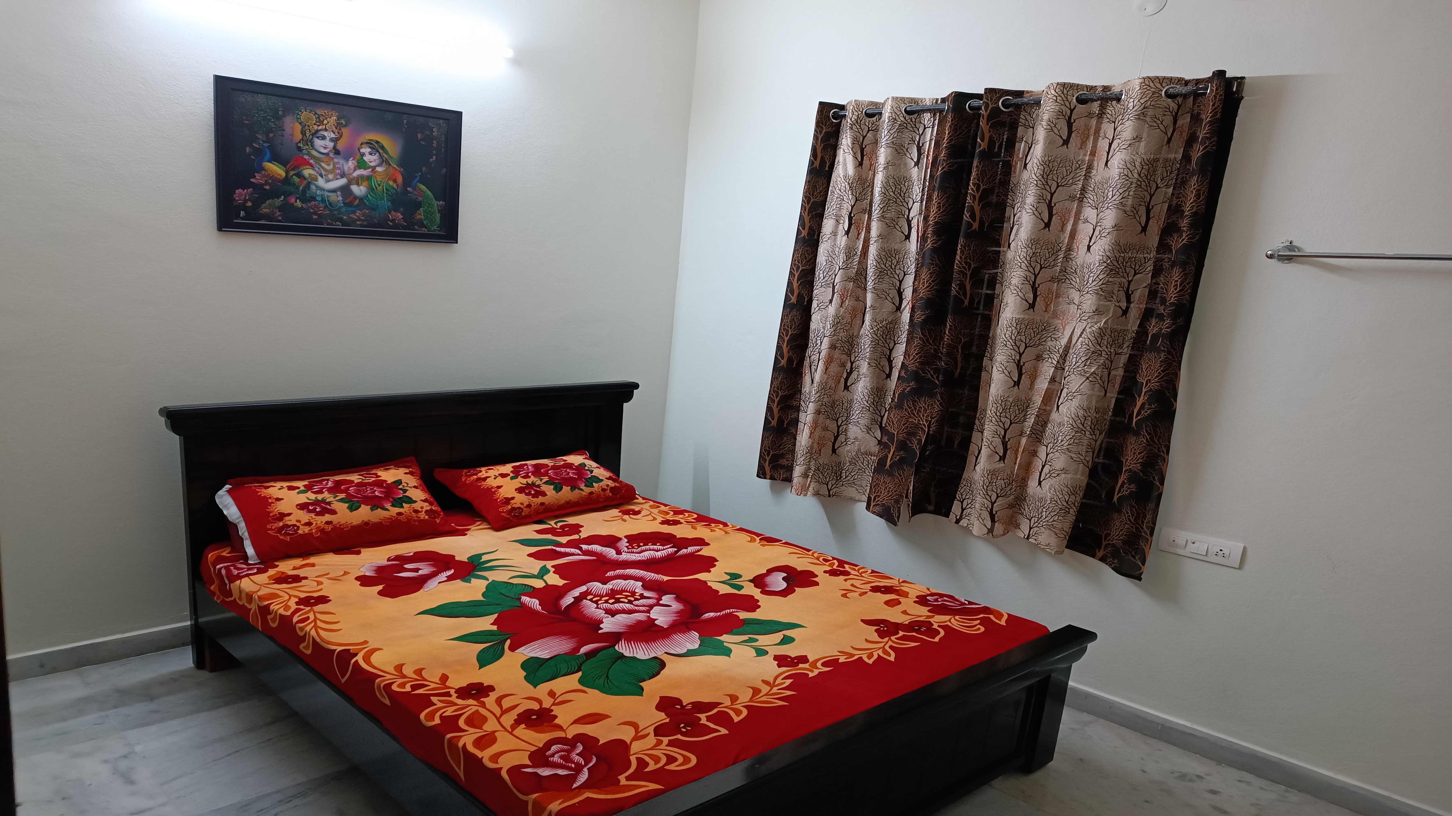 Reddy's Guest House - Tap to explore photos