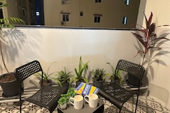 Samriddhi Stay | 2BHK Near US Consulate | AC, Hyderabad