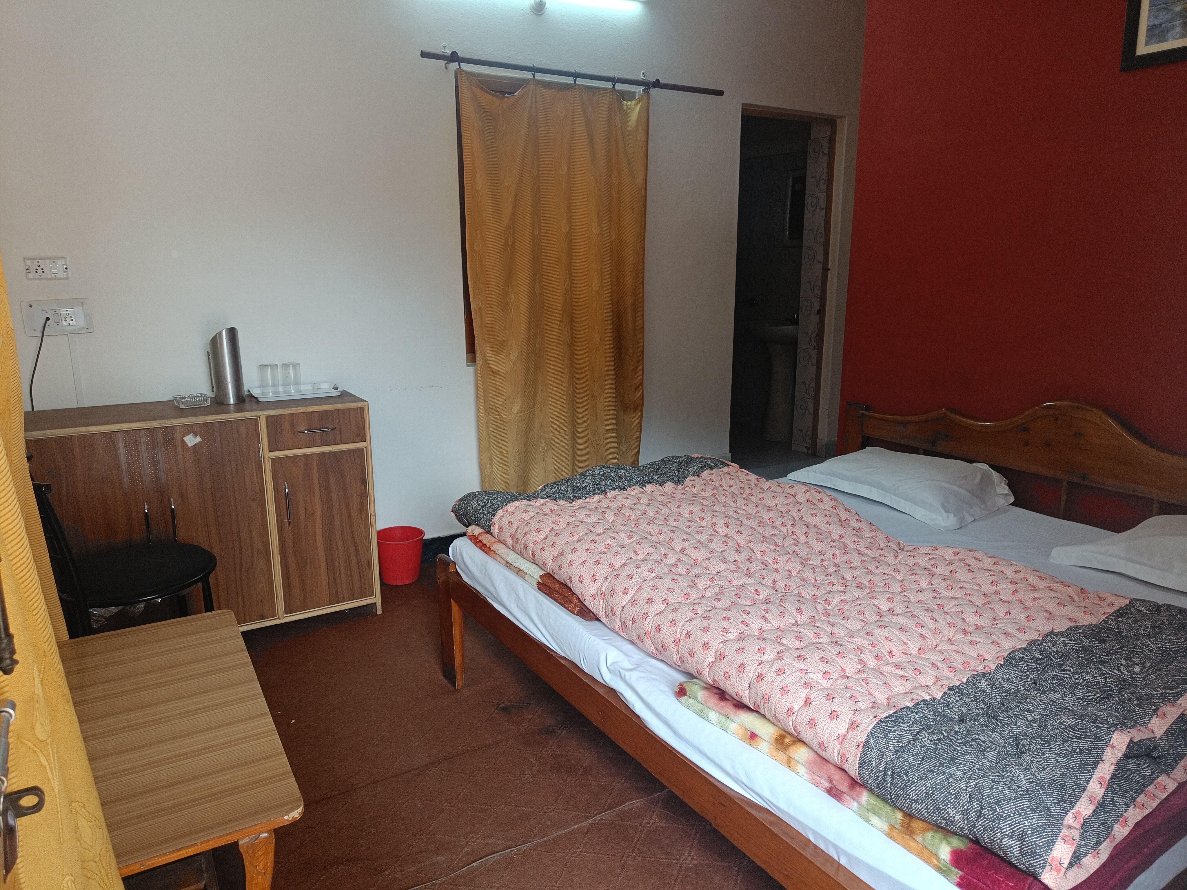Shivalik kitchen Home Stay - Tap to explore photos