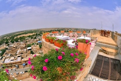 DEEPAK HOTEL & RESTAURANT, Jaisalmer