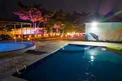 SURYAVAN HOLIDAYS, Pen