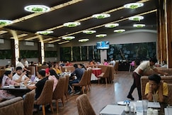 Krishna Hotel And Resort, Khargone