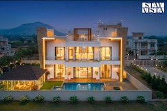 StayVista at Pearl Hillview Mansion, Lonavala