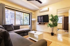 Cozy and Comfortable 2 Bhk Carter Rd, Mumbai