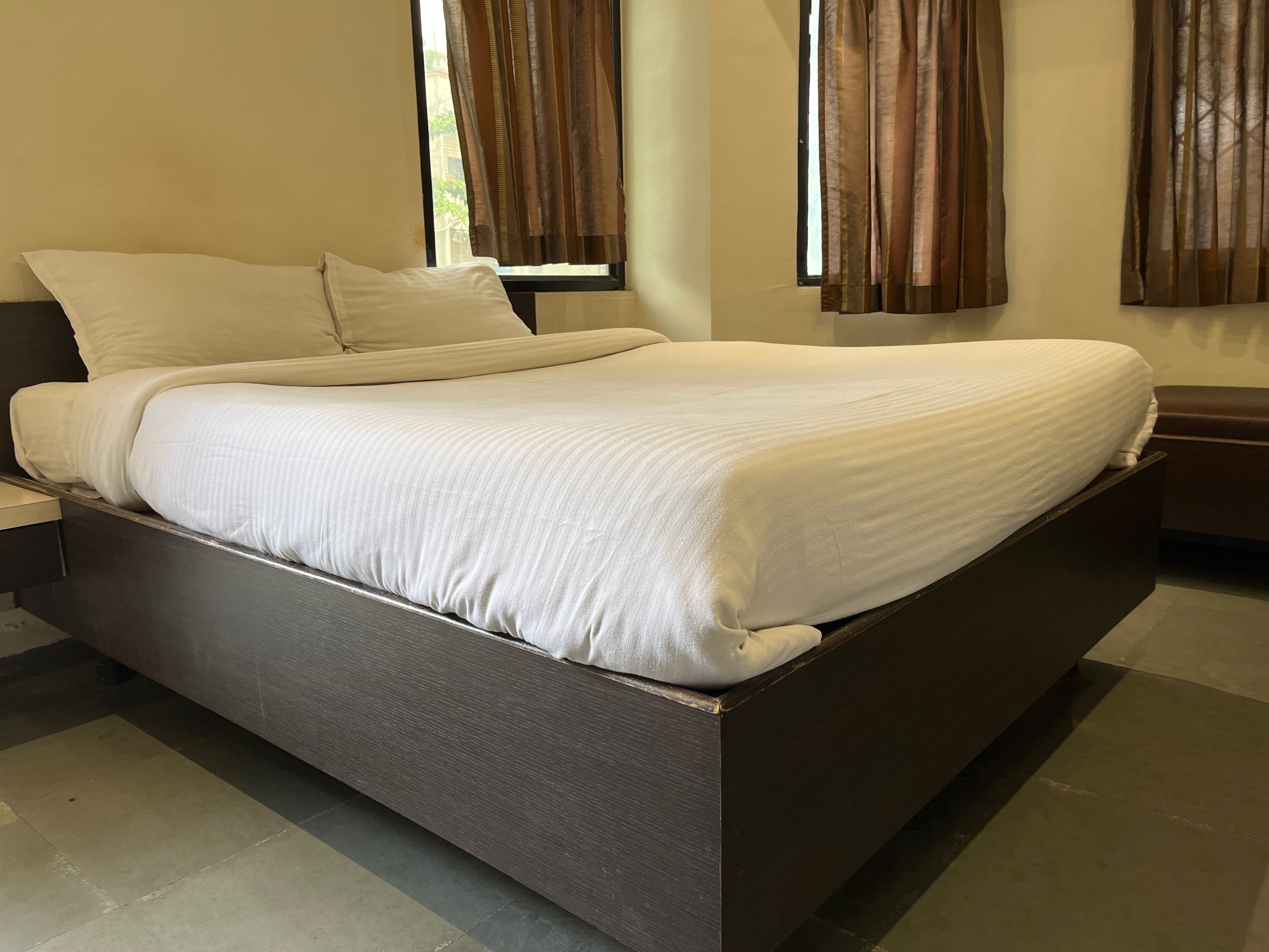Hotel Ashoka Executive - Tap to explore photos