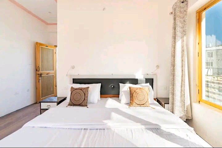 Nangseem Guest House - Tap to explore photos