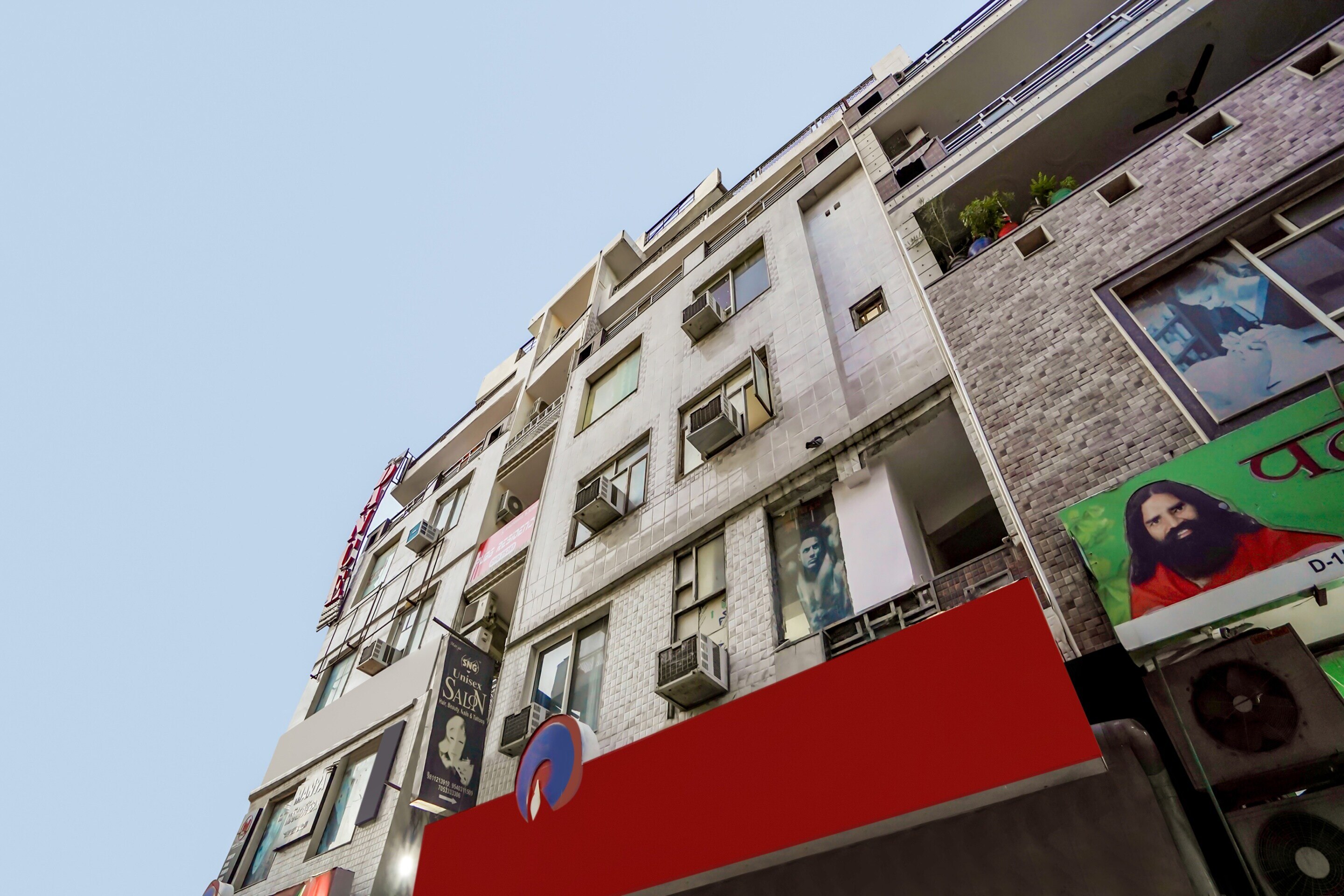 Hotel O PubG Residency - Tap to explore photos