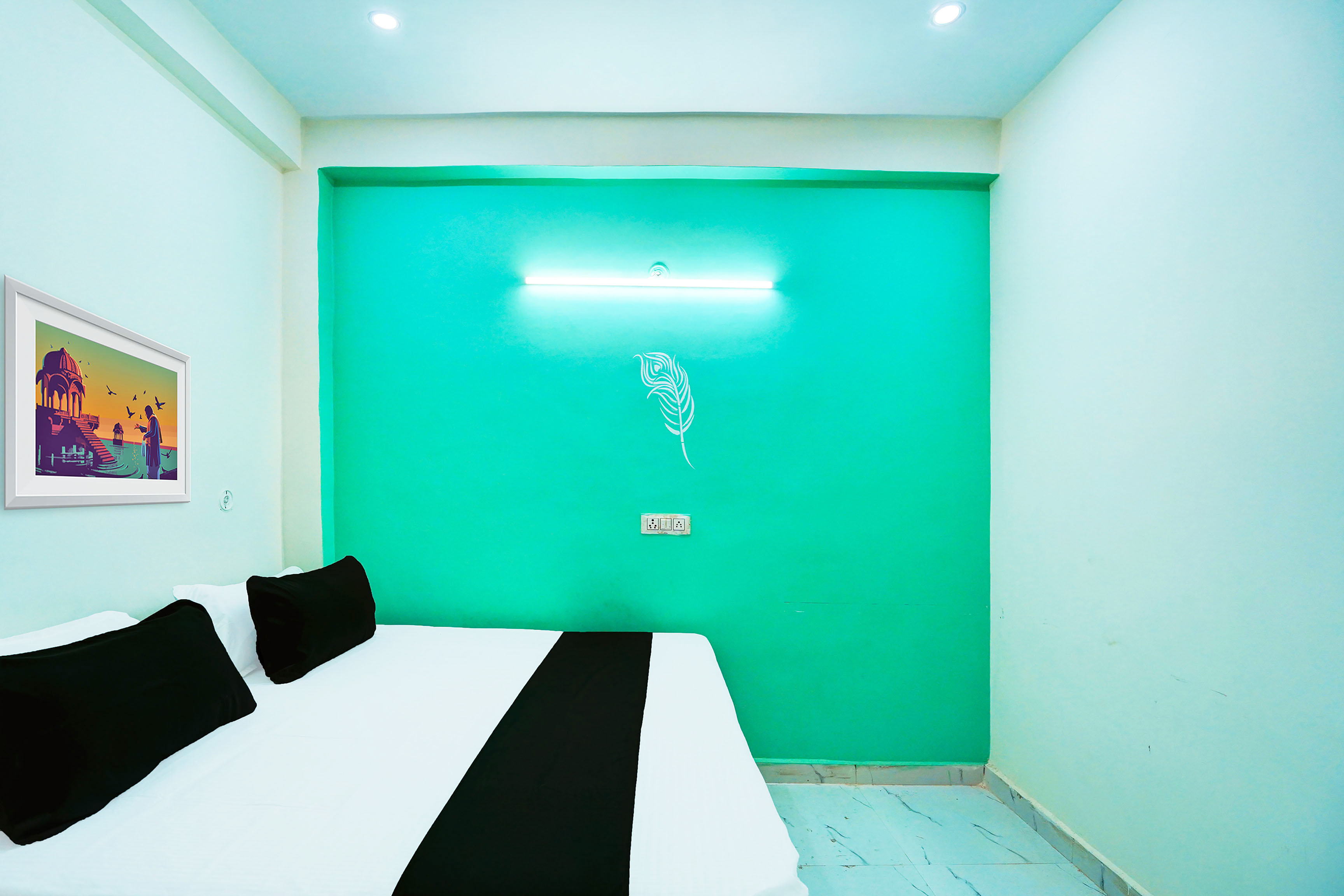 Hotel O GRAND ATHARV INN - Tap to explore photos