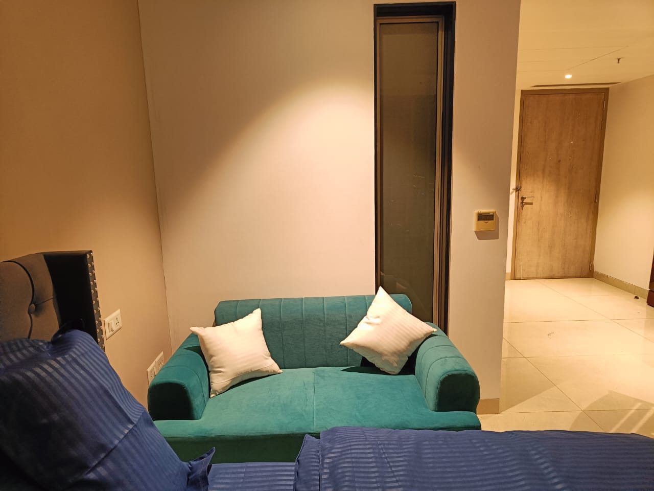 Elevate: a 5-start skyline retreat - Tap to explore photos