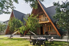 French Woods Cabins , Srinagar