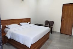 FabHotel Nakshtra Resort, Tasgaon