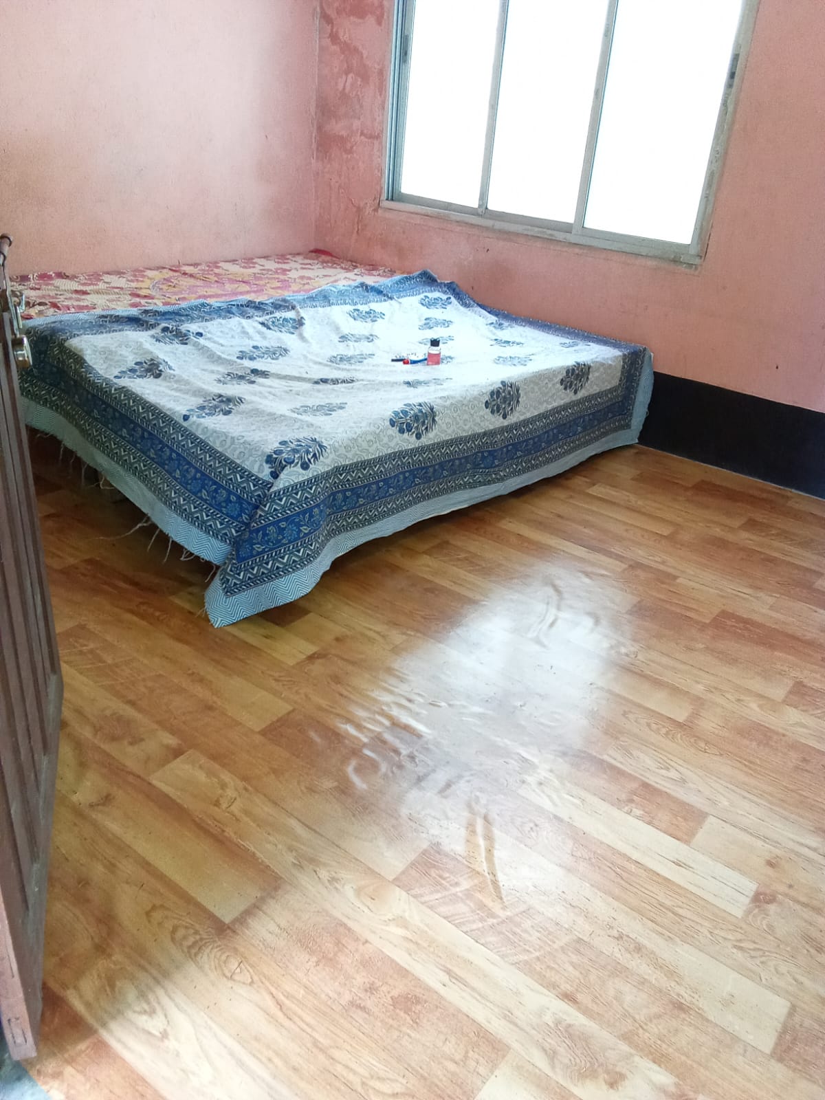 Mondal Guest House Near City Centre 2 New Town - Tap to explore photos