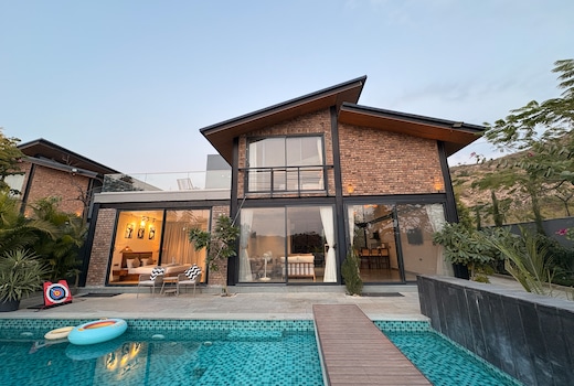 Whispering Lake Villa 02 |Entire 2BHK Villa with Infinity Pool