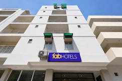 FabHotel Legend Stay, Delhi