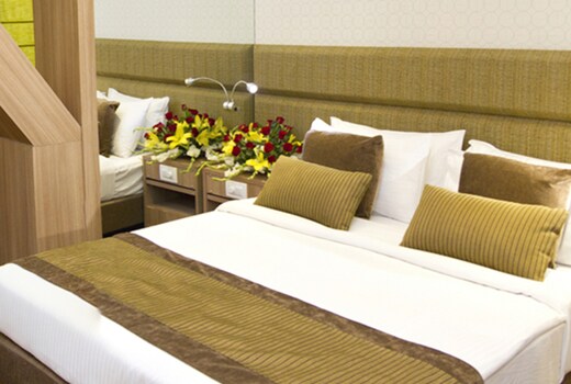 Hotel Centre Point Nagpur Inr 1165 Off 6 5 4 9 Hotel Price