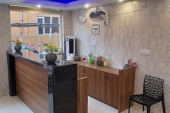 MOM HOTEL,200 meters from Golden Beach, Puri