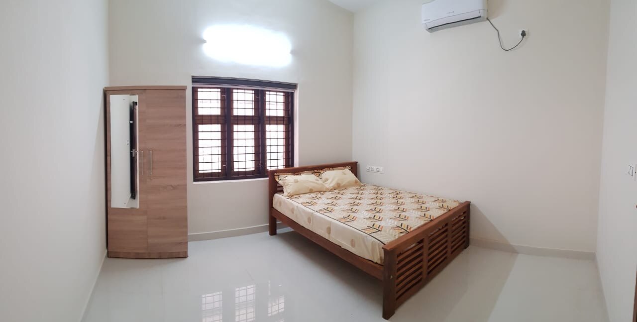 PVs Furnished Apartment - Tap to explore photos