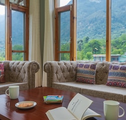 Deluxe Cottage