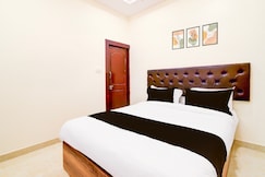 Super Hotel O R Square, Hyderabad