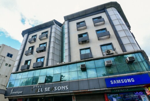 Hotel O All Seasons