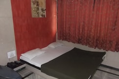 Hotel Pearl Residency, Mandla