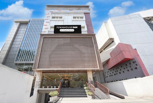 Super Townhouse Oak Airport Ranchi Formerly Hotel Bodhraj Residency