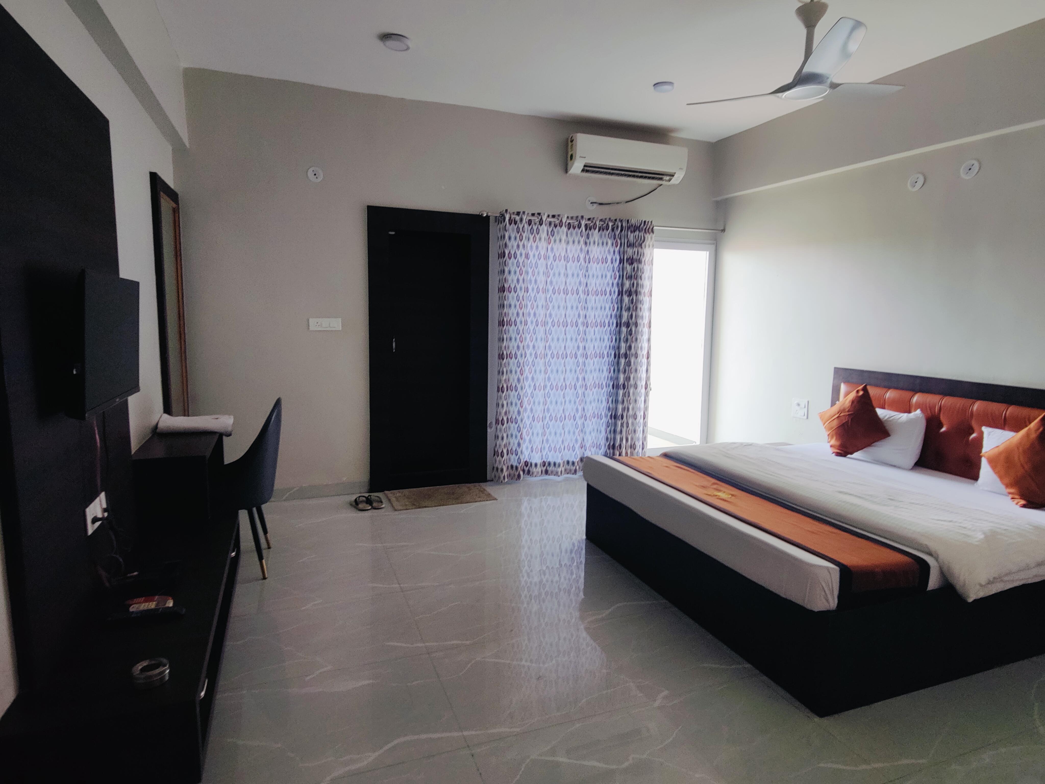 Ram Ratan Hotel - Tap to explore photos