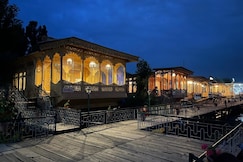 Shahbaaz Group of Houseboats, Srinagar