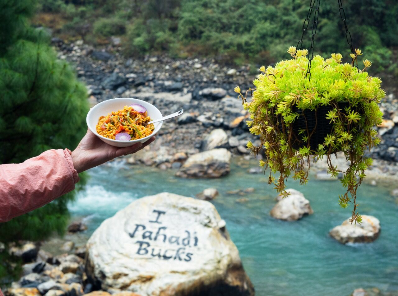 Pahadi Bucks Hostel - Tap to explore photos