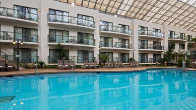 Best Western Plus Lamplighter Inn & Conference Centre - Tap to explore photos