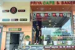 HOTEL PRIYA PALACE BORAJ, Mauzamabad