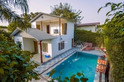 Blessing Farmhouse, Noida