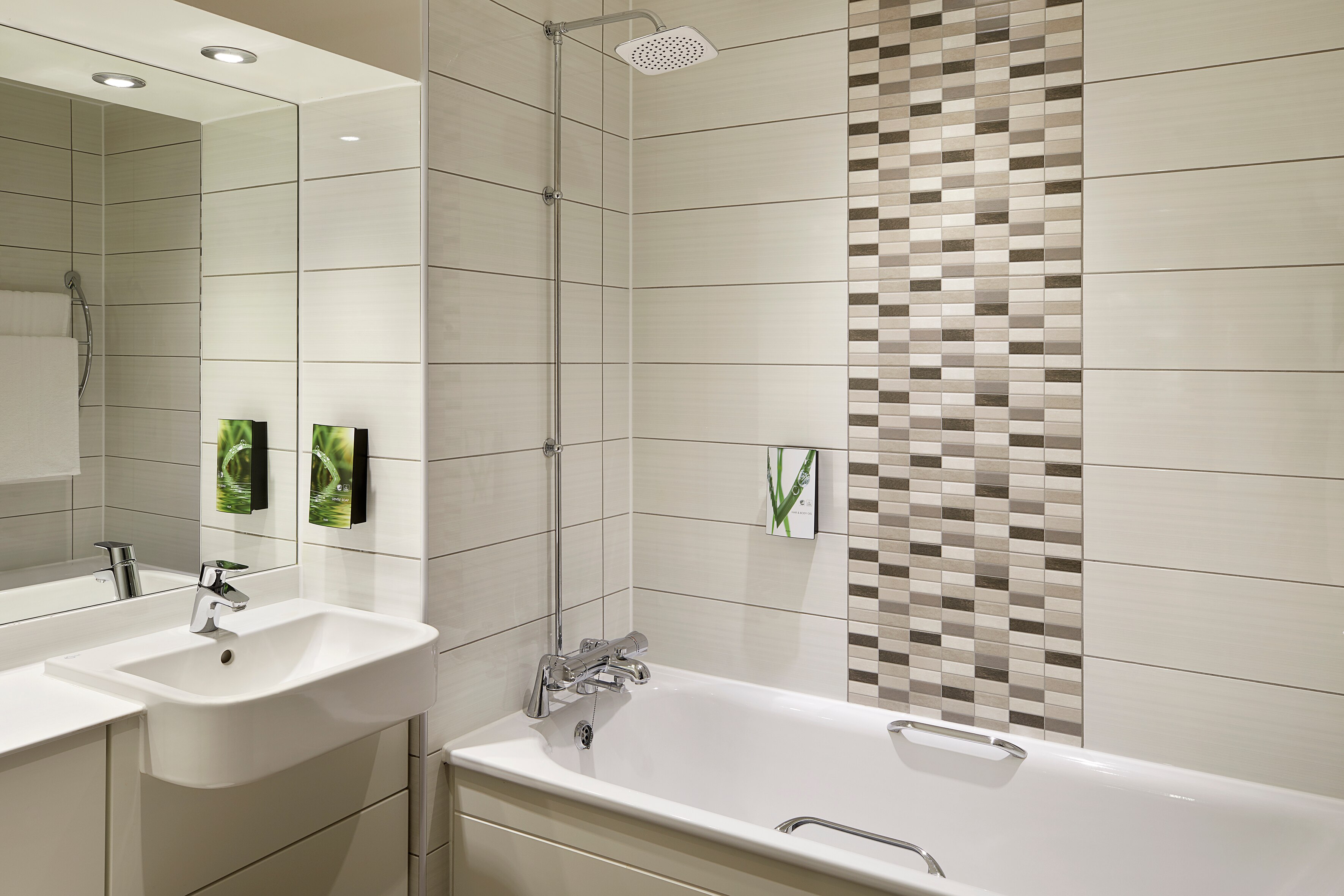 Premier Inn Sunderland A19/A1231 - Tap to explore photos