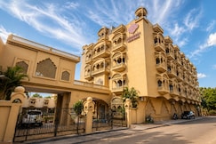 DEENANATH HERITAGE, Bina