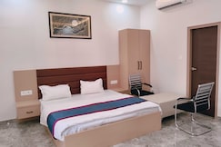 Hotel O UTSAV LAWN AND HOTEL, Mampur Bana