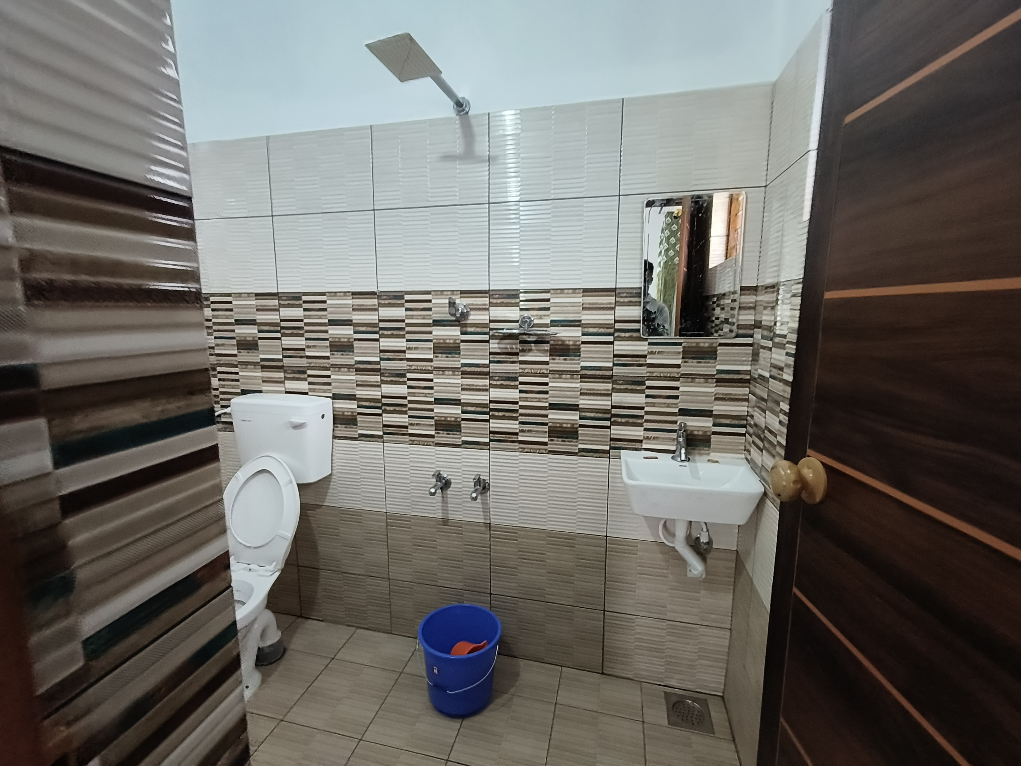 Happiness cliff way homestay - Tap to explore photos