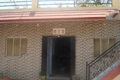 Mayuram | Rooms in a Homestay, Hampi
