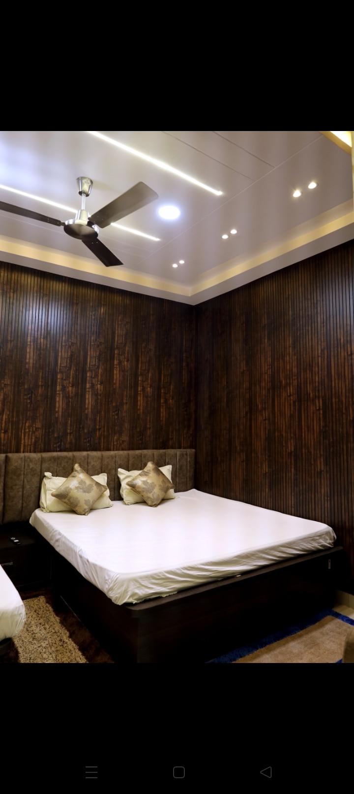 Hotel Ankit Inn - Tap to explore photos