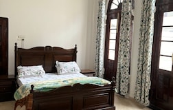 Suite Room 1