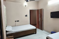 HOTEL DAWNCREST, Guwahati