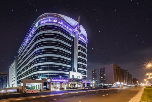 Grand Excelsior Hotel Bur Dubai Dubai 3 1 2 0 Hotel Price