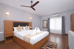 The Rhino, Banekuchi